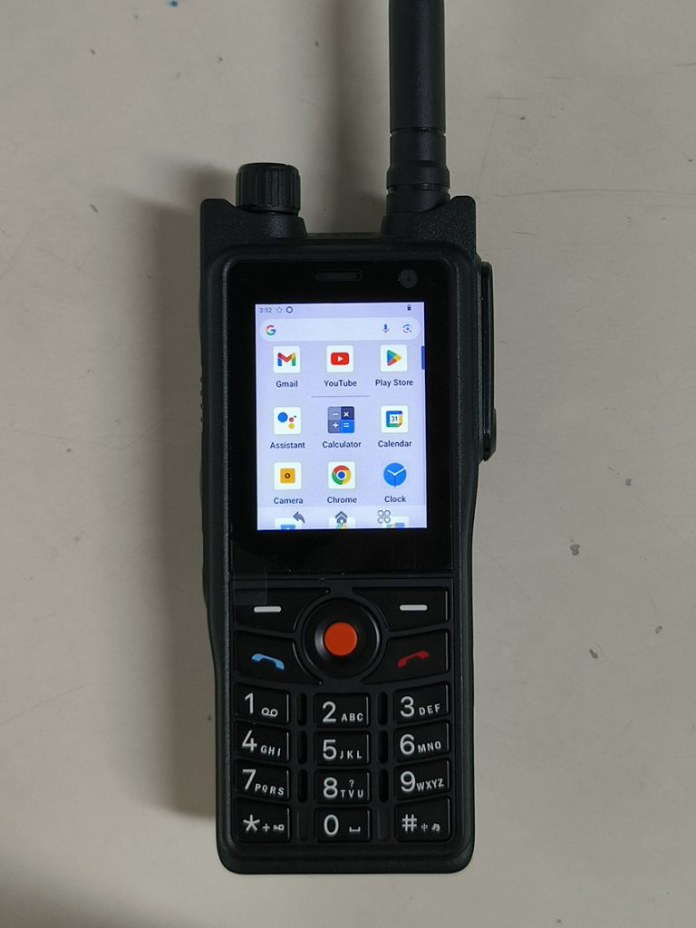 W36 PRO PoC radio back view showing dual SIM slots, GPS module marking, waterproof sealing and 5W power rating