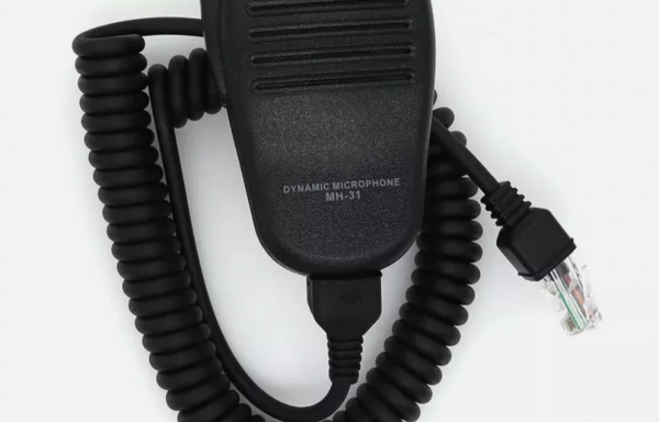Yaesu MH-31A8J Hand Microphone for HF Radios
